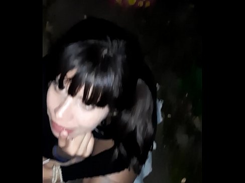 ❤️ Tänaval paisunud peenise vastu kommi eest ️ Pornovideo at et.dreamlandpassionfever.ru ️❤
